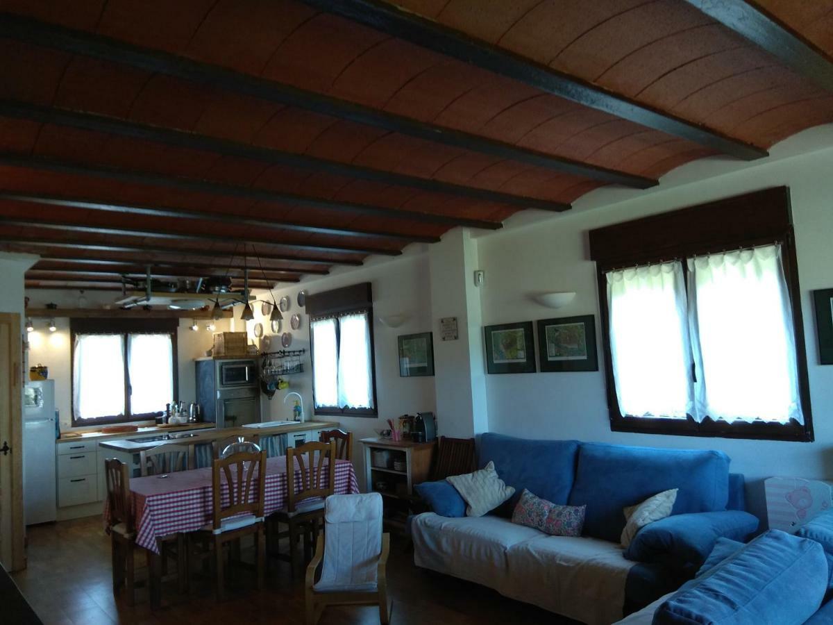 Casa de campo sierra de la demanda Barbadillo de Herreros Exterior foto